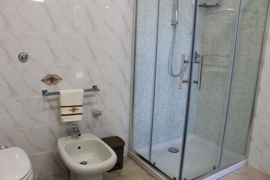 Artemide Villa Аджерола Екстериор снимка